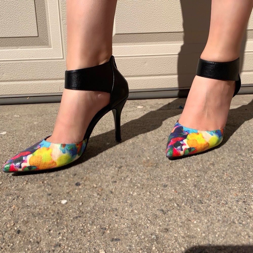 nine west watercolor heels